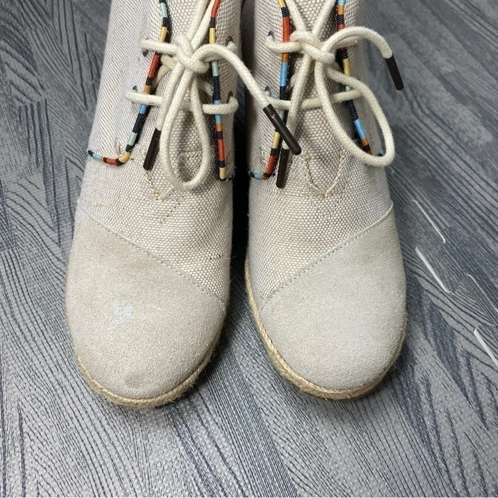 TOMS Desert Wedge Whisper Burlap Suede Espadrille Booties